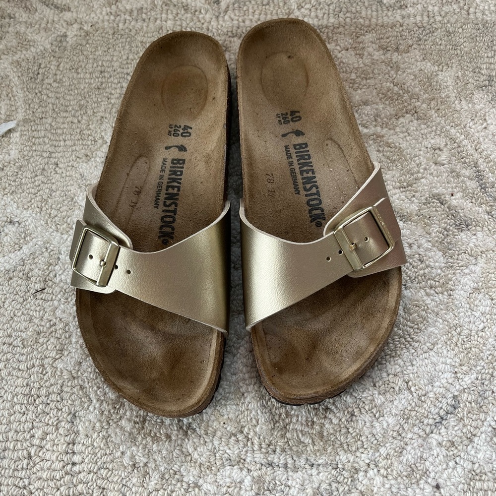 Birkenstock Gold Madrid Buckle sz 40